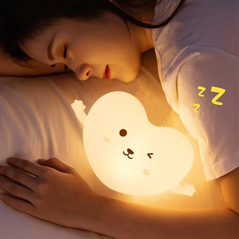Creative Heart Seven-color Ambience Light USB rechargeable heart-shaped cartoon lamp with remote control options